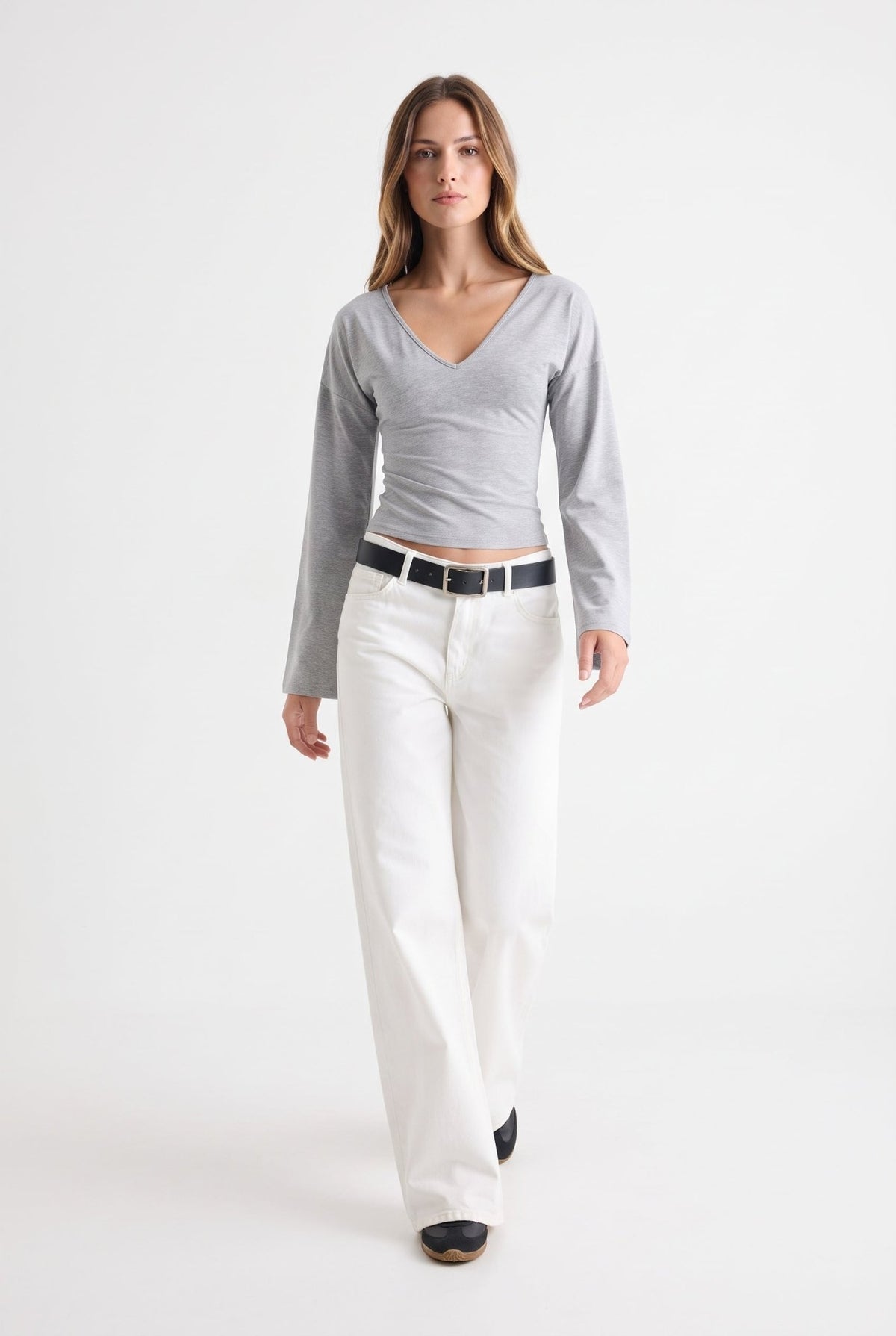Gri Melanj Fitted V Yaka İspanyol Kol Crop/Kısa Örme Bluz - LUMINOIRE