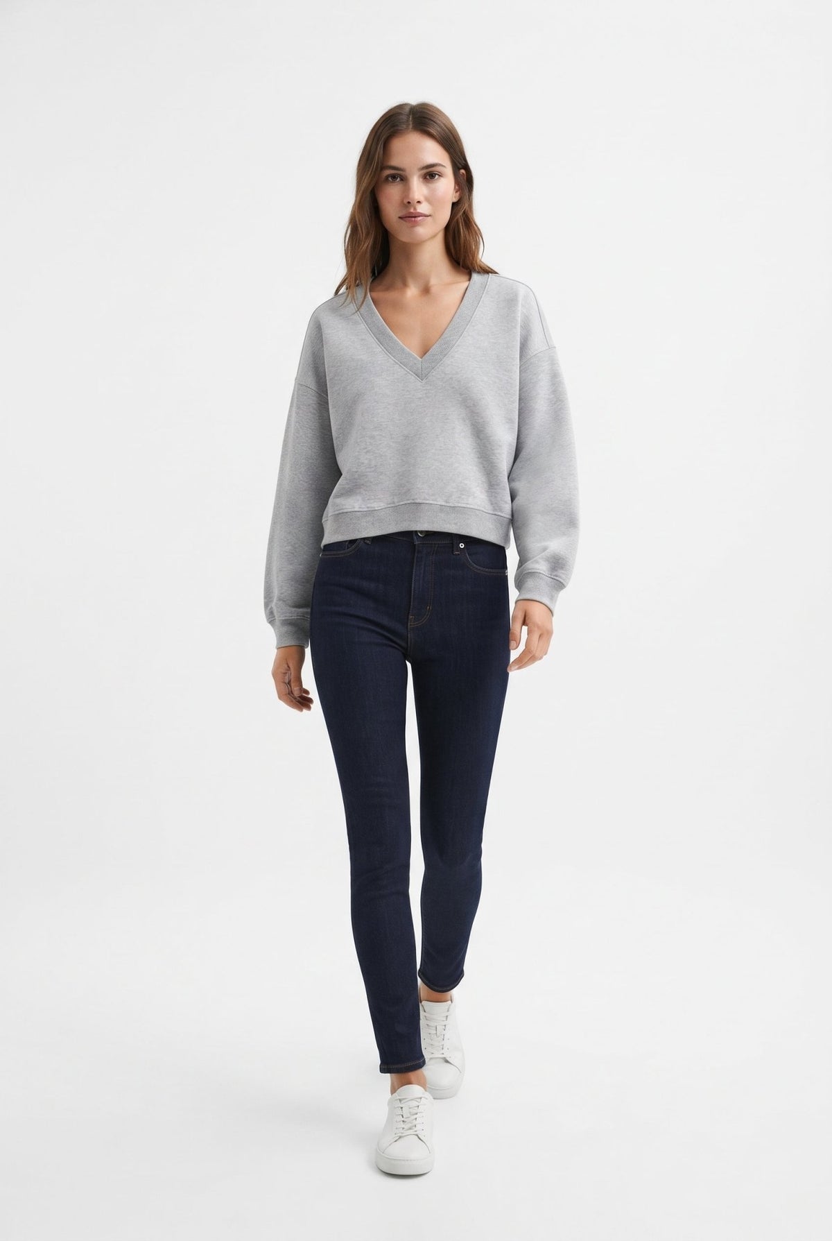 Gri Melanj V Yaka Ekstra Oversize/Geniş Kesim Düşük Kol Kalın Örme Sweatshirt - LUMINOIRE